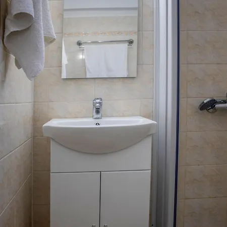 Fotis House 3 Apartman Afándu