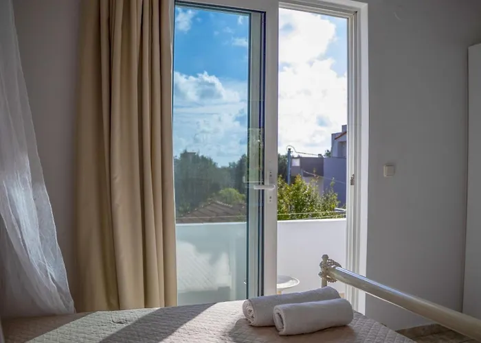 Fotis House 3 * أفانتو